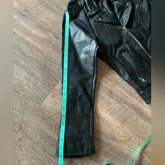 Beautiful handmade reworked leather jacket. - Picture 4 of 6